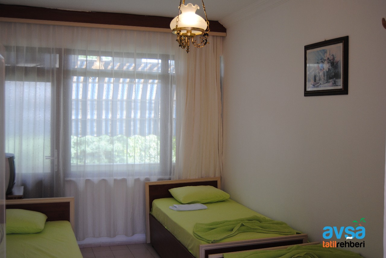 Çatuk Motel | Avşa Adası Tatil Rehberi