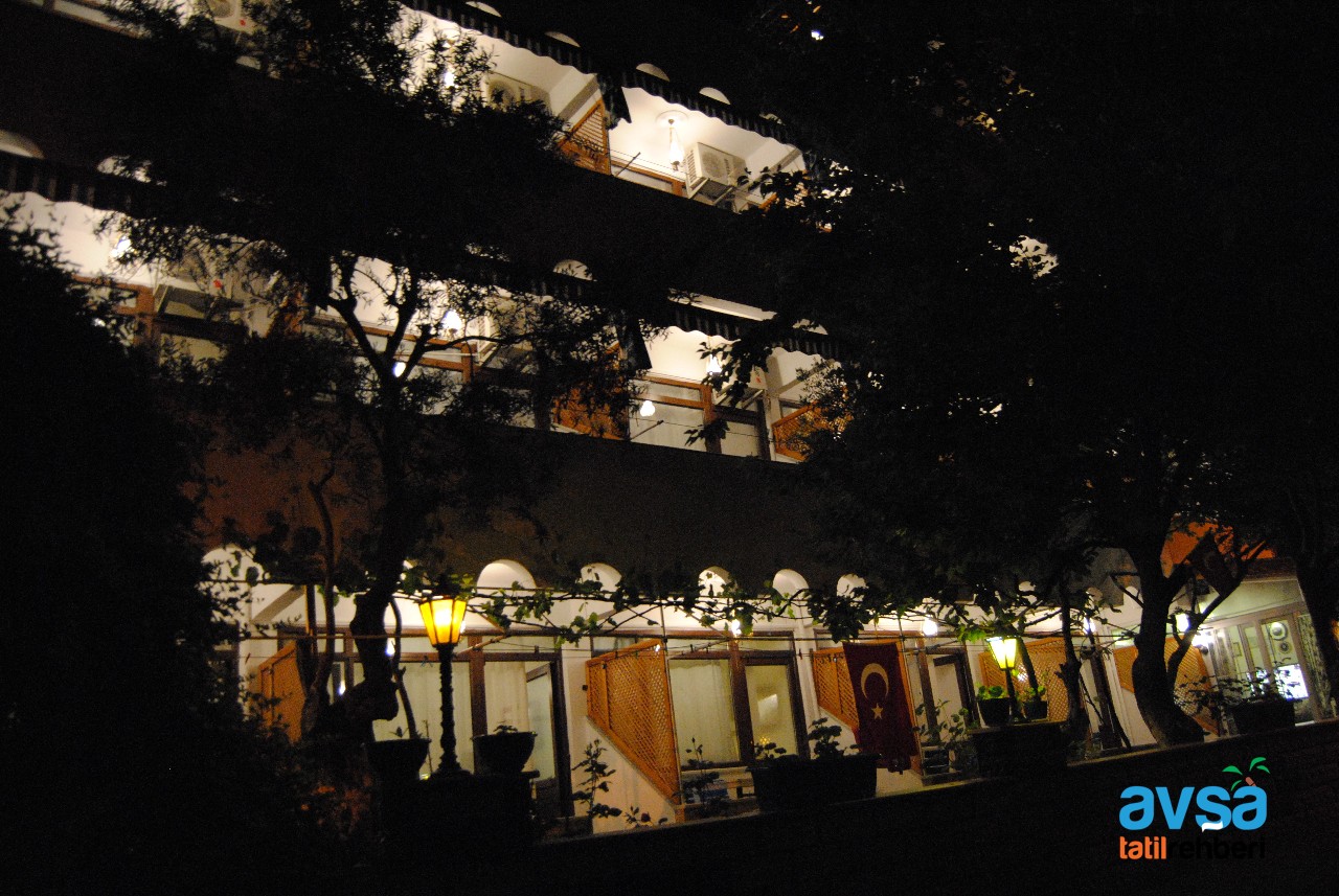 Çatuk Motel | Avşa Adası Tatil Rehberi
