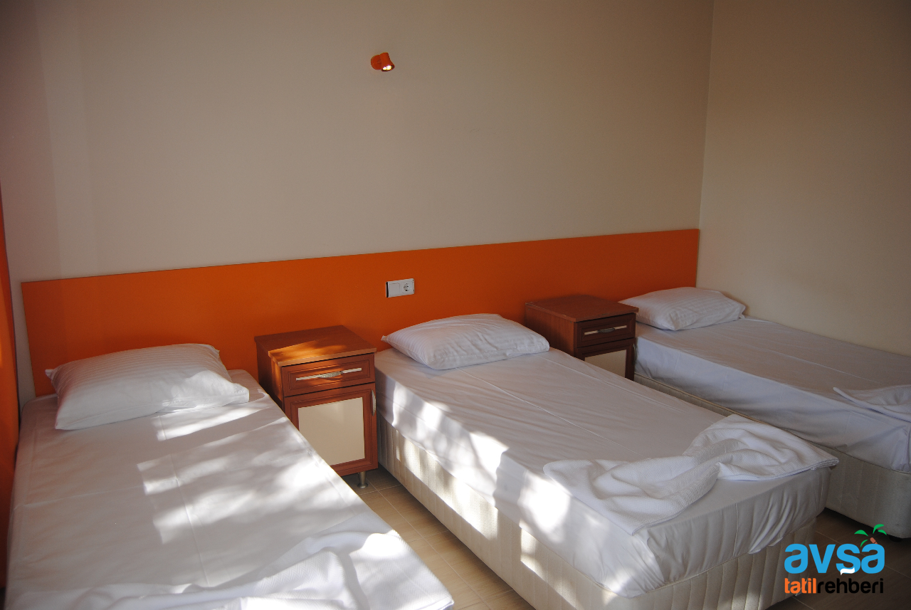 Sunset Motel | Avşa Adası Tatil Rehberi