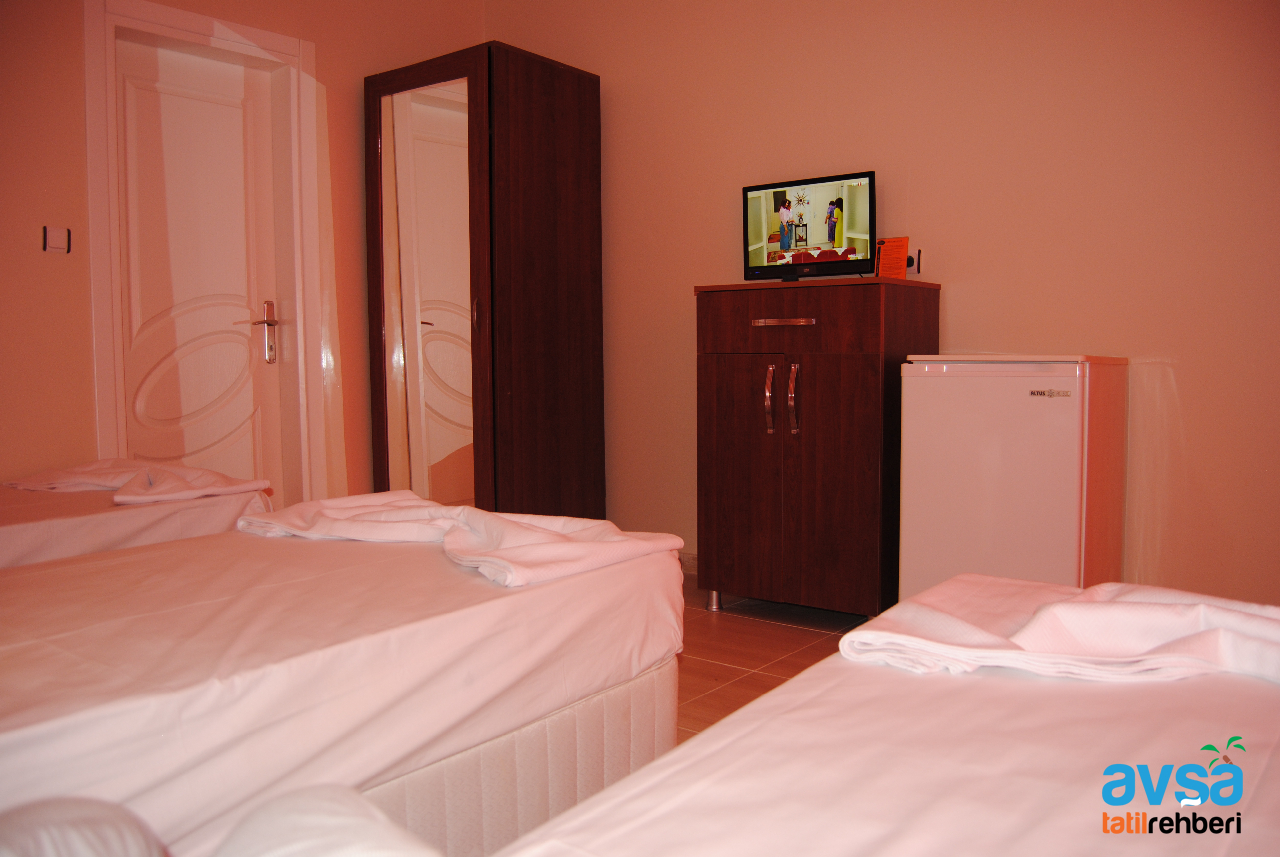 Sunset Motel | Avşa Adası Tatil Rehberi