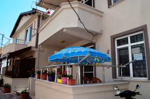 Berfu Konuk Evi