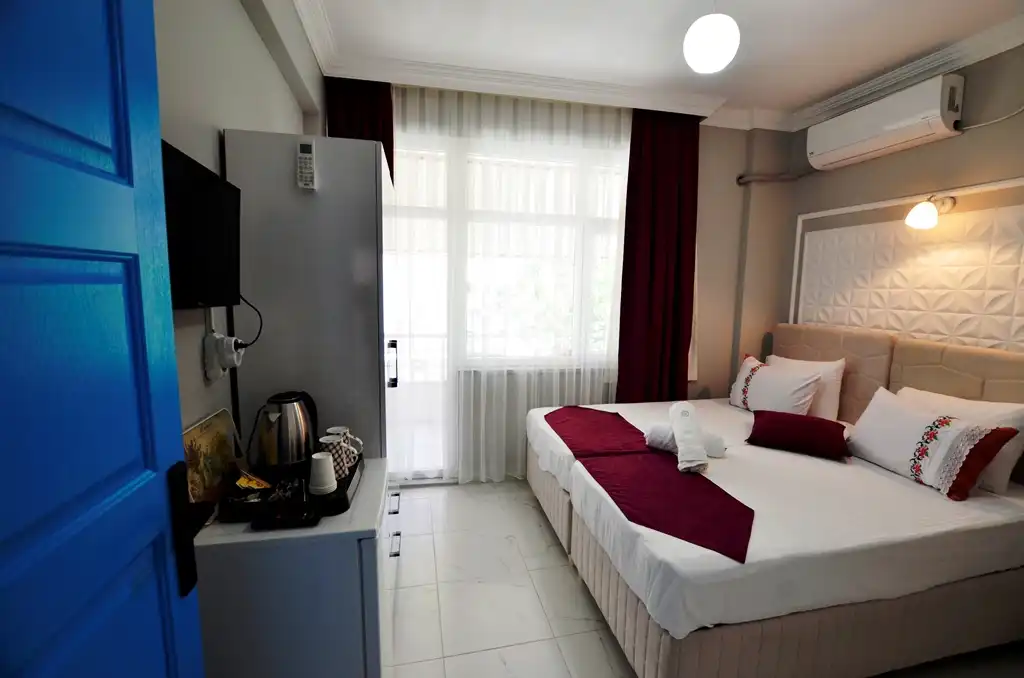 Barbaros-motel-avsa