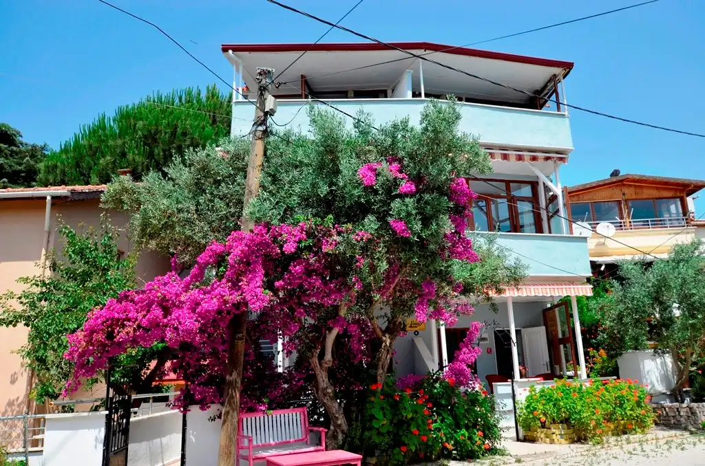 Saray Pansiyon