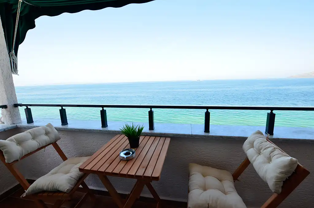 Ados Otel Avşa Adası 0532 579 13 70 | Avşa Adası Tatil Rehberi