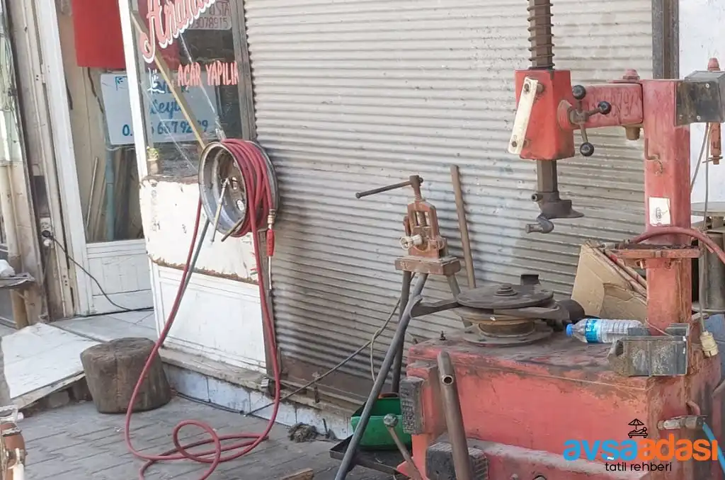Avşa Adası Oto Lastik Tamiri