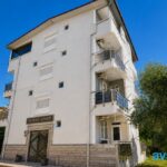 Mızrak Apart